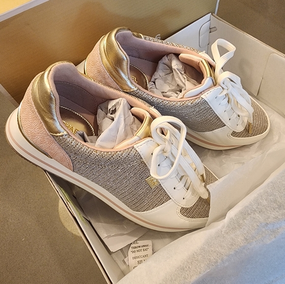 🩷✨️🩷Michael Kors Monique Glitter Trainer Sneakers Brand new ✨️ size 8 - Picture 9 of 11